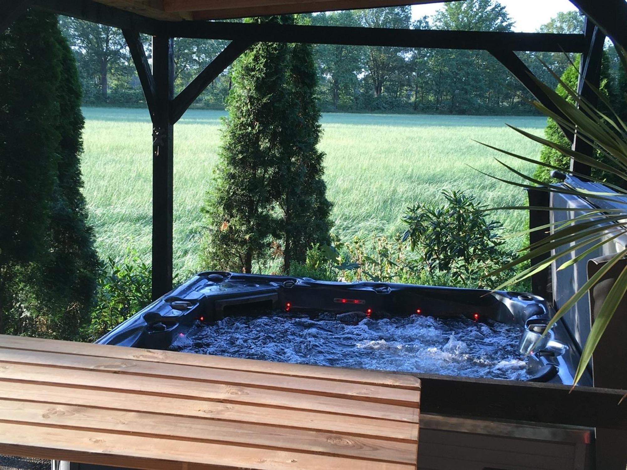 Holiday Home In Reutum Weerselo With Jacuzzi Beekdorp Екстер'єр фото
